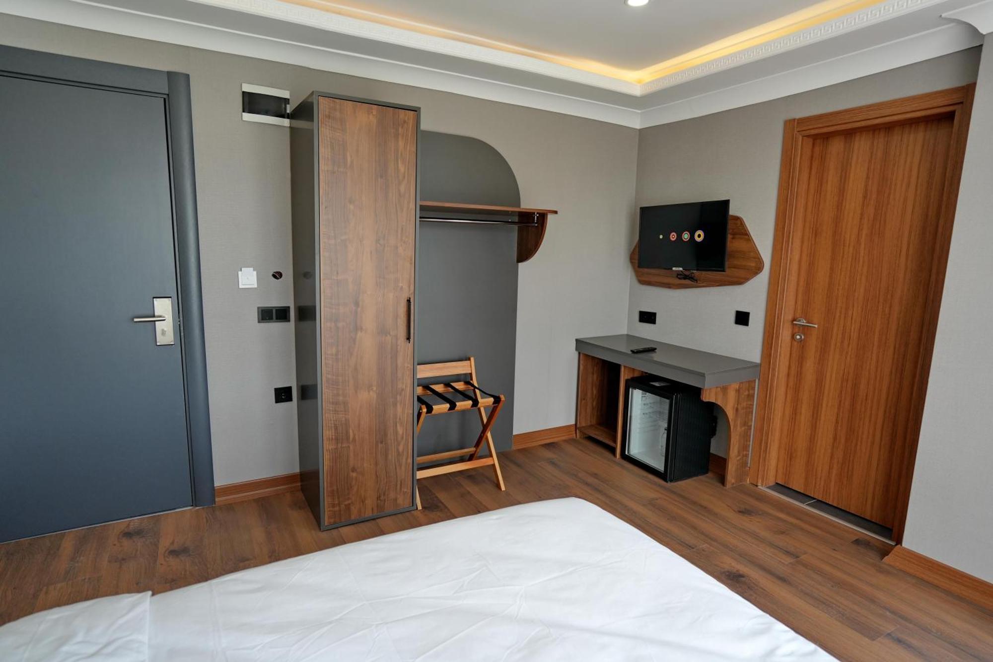 Shelton Airport Hotel Arnavutkoy Buitenkant foto